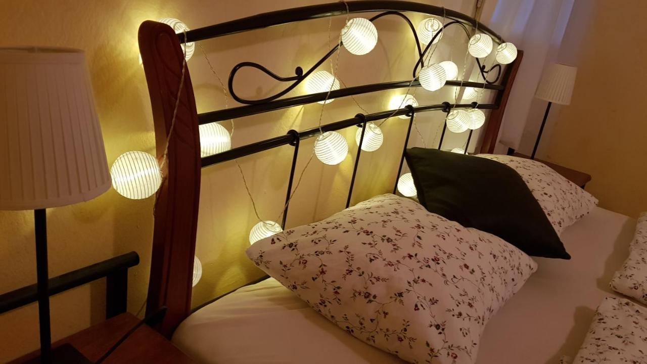 Apartman Lotos มิคูลอฟ ภายนอก รูปภาพ